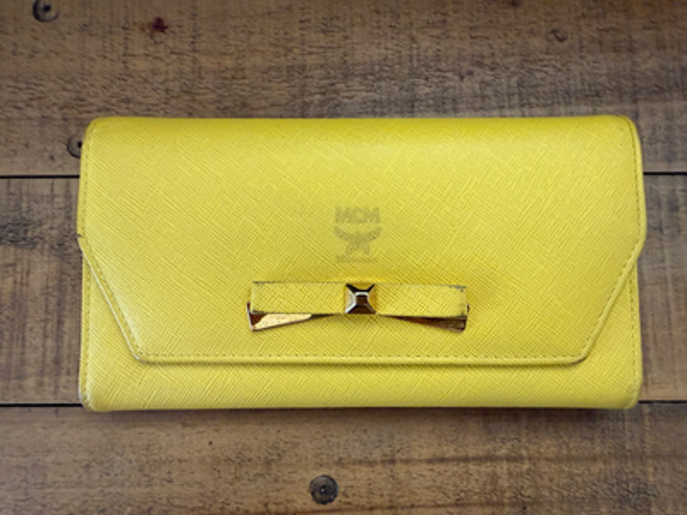 MCM Wallet Women's Yellow Leather Envelope Long Snap Zip Coin Pocket Logo